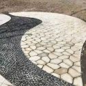 伊春 黄金麻冰裂纹地铺石工地铺装案例
