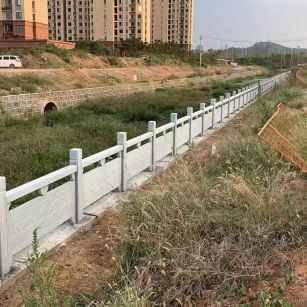 伊春 白麻河道栏杆效果展示图