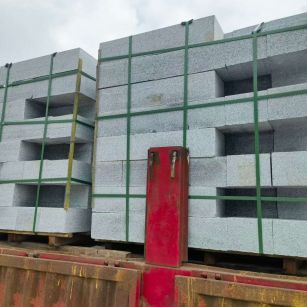 伊春 芝麻白花岗岩路沿石，平石，路侧石，马路牙子，路缘石，立缘石，平缘石等