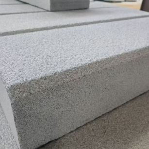 伊春 芝麻灰荔枝面路沿石