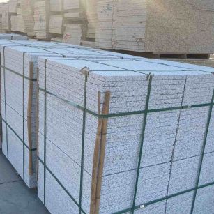 伊春 白麻花岗岩荔枝面地铺石