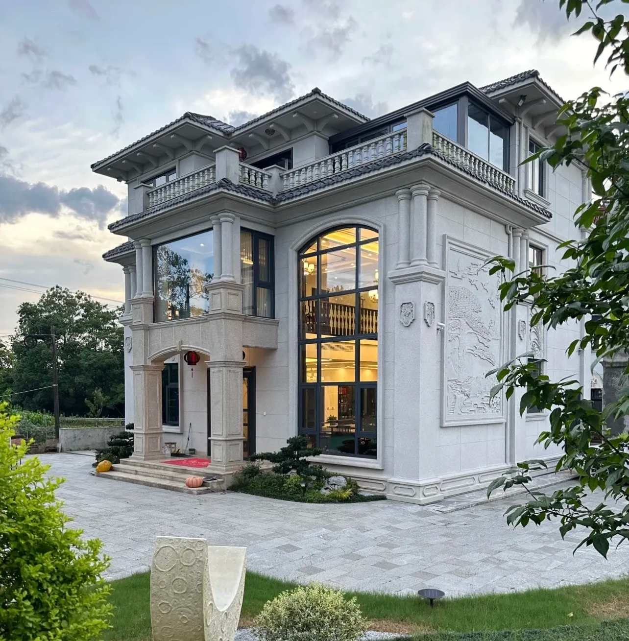 伊春 白麻花岗岩私人别墅干挂石材豪华定制