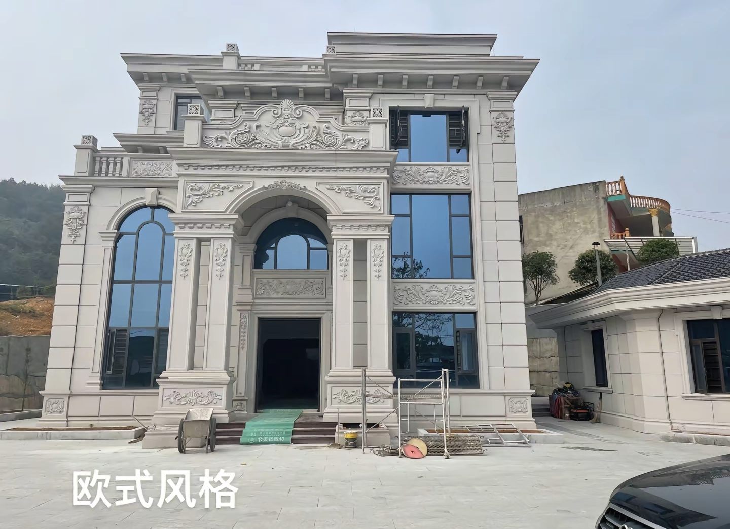 伊春 白麻花岗岩别墅外墙干挂