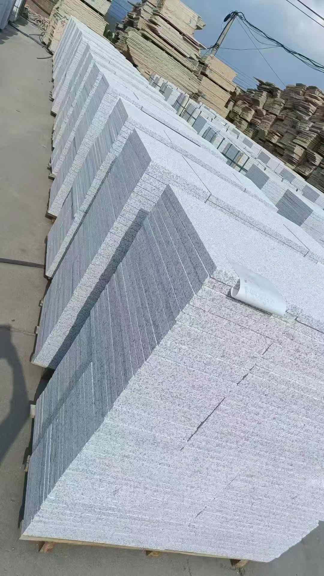 伊春 白麻荔枝面花岗岩地铺石