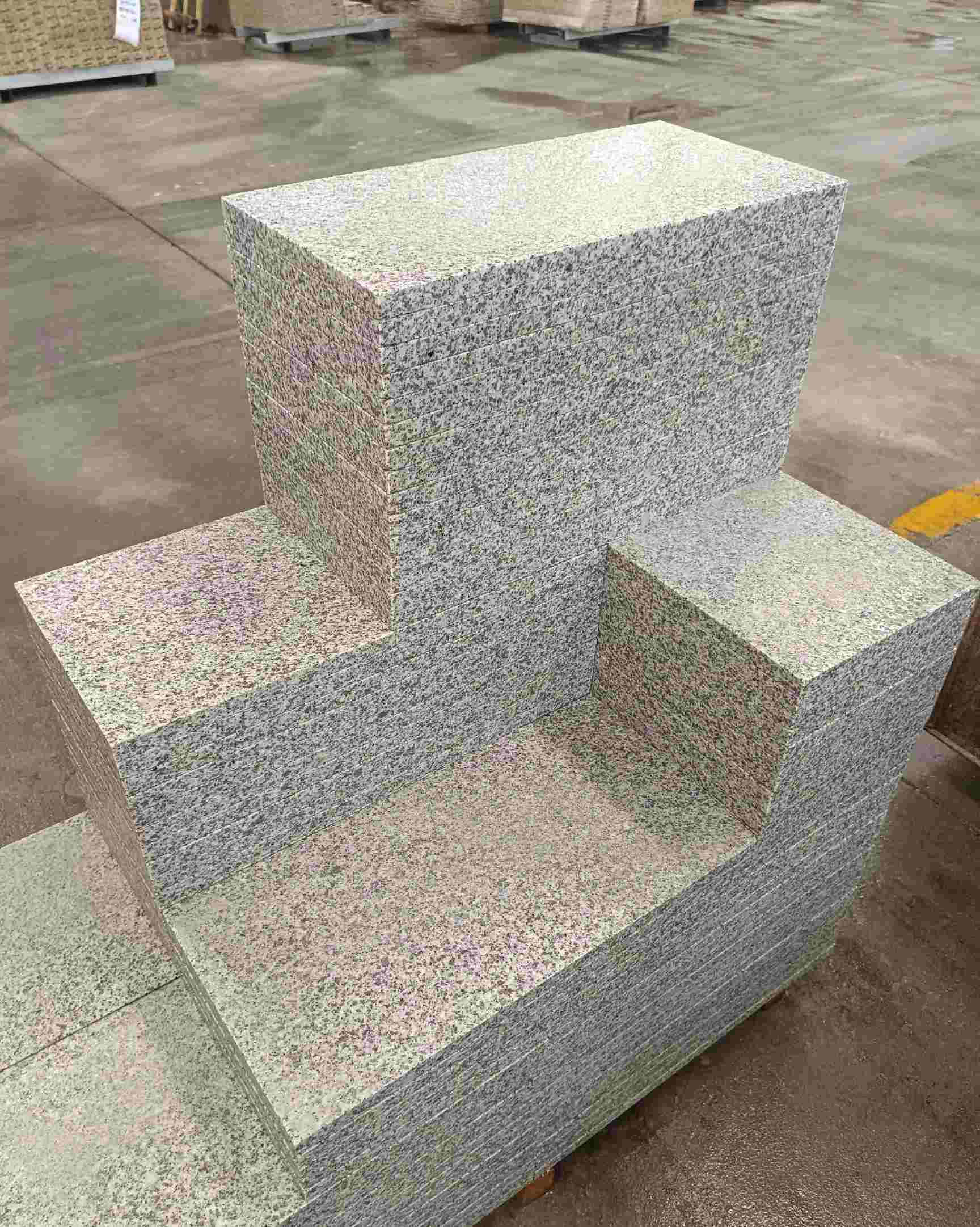 伊春 白麻花岗岩荔枝面地铺石