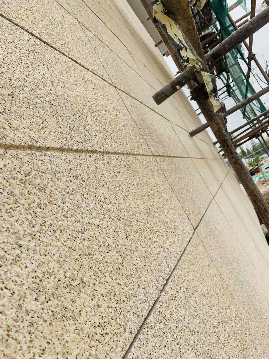 伊春 黄金麻花岗岩荔枝面外墙干挂石材效果示例