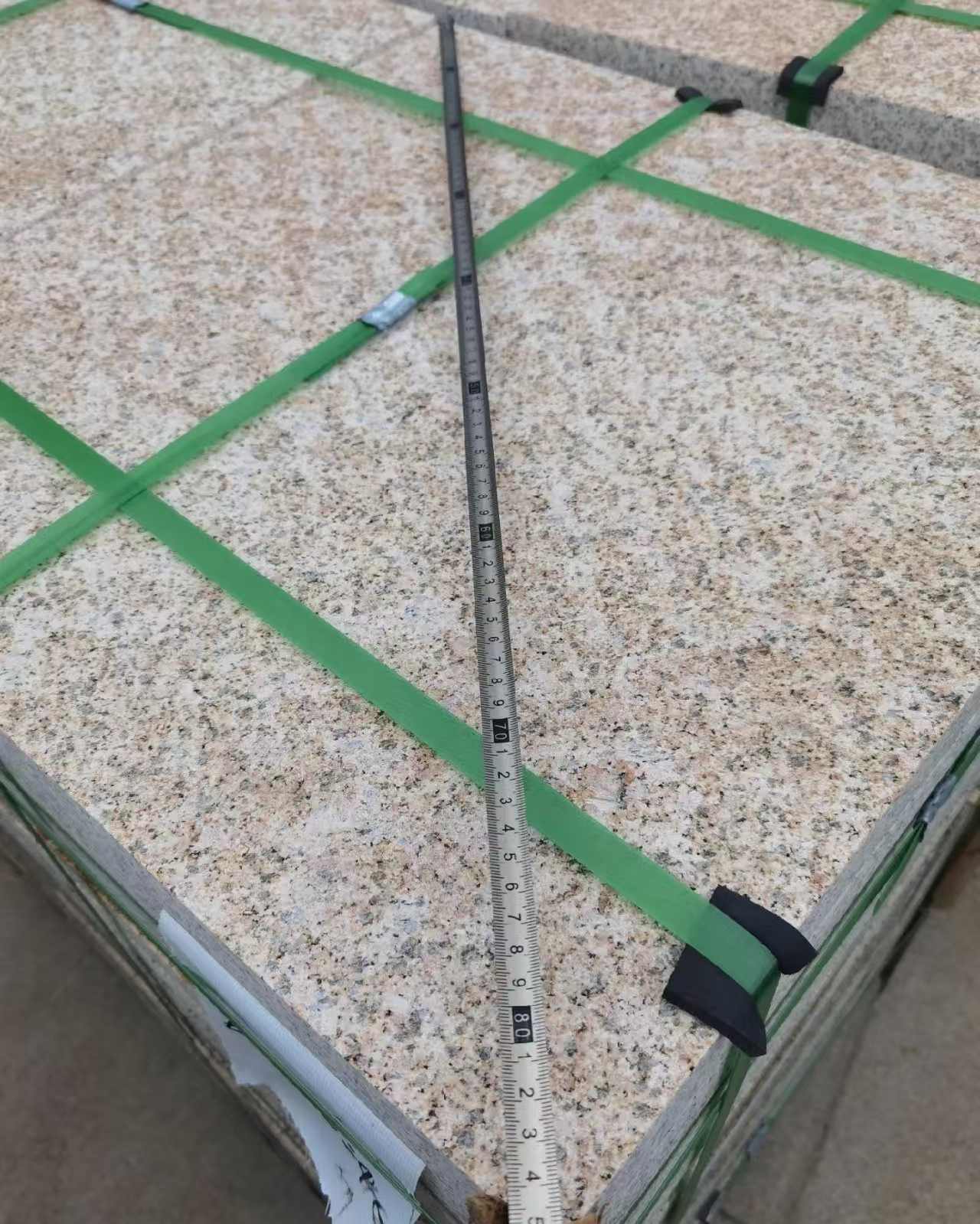 伊春 黄金麻火烧面地铺石