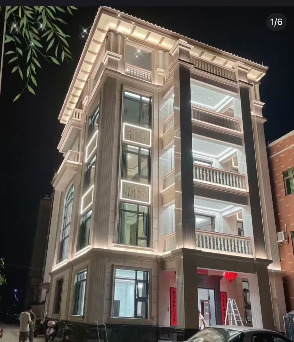 伊春 芝麻白花岗岩别墅外墙夜间效果